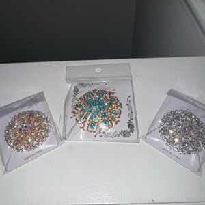 Brooch Set
